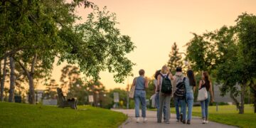 UK to rejoin EU’s Erasmus student exchange scheme – reports | Politics News