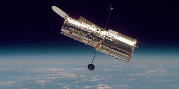 Light from satellites will photobomb many space telescope images, study says : NPR