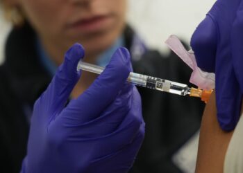 What Is the ‘Super Flu’ That Is Spreading in Europe and the United States?