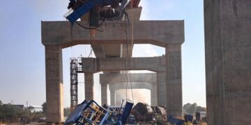 Construction Crane Falls On Passenger Train In Thailand, Killing At Least 29