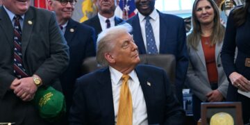 CNN Doctor Says This Moment Shows Trump ‘Needs to Be Evaluated’