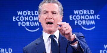 Gavin Newsom Eviscerates 2 Republican Bigs In Surgical Posts About Minneapolis