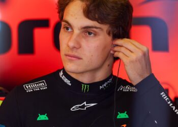 Oscar Piastri must push back against McLaren in 2026 says Damon Hill