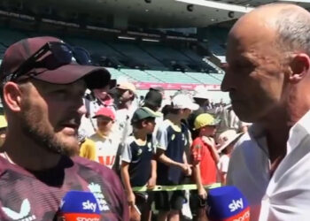 England coach Brendon McCullum’s awkward response to ex-captain Nasser Hussain, video