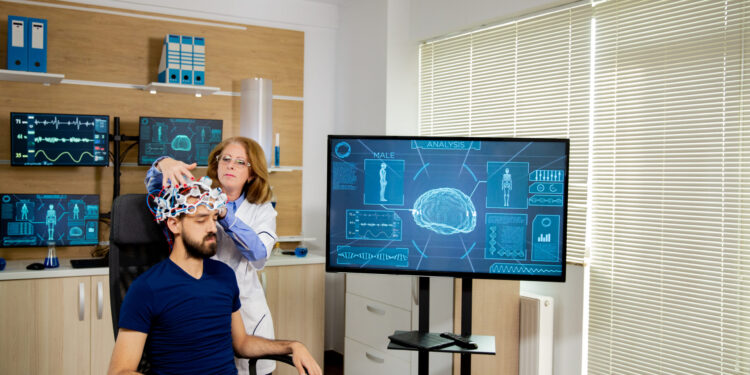 Should Brain Health Screenings Start Earlier in Adulthood?