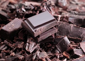 Natural Compound Found in Chocolate Could Slow Aging