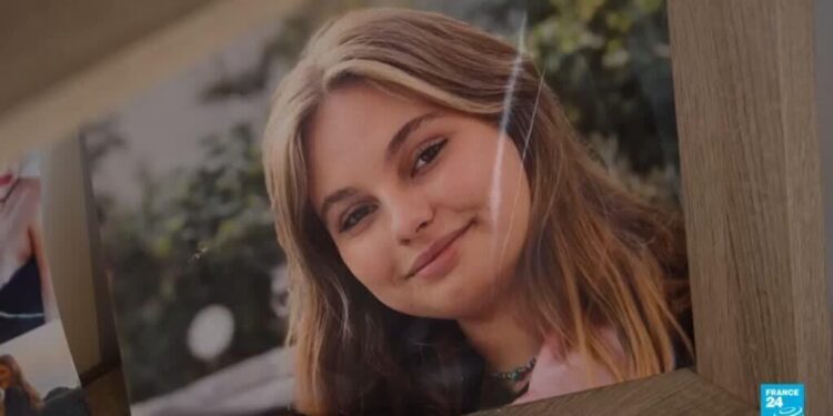 France's Macron pushes for social media ban to protect childen under 15