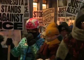 Trump administration seeks de-escalation in Minneapolis amid backlash