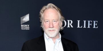 Prosecutors Want Timothy Busfield to Be Denied Bail Amid Abuse Claims