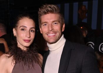 Kyle Cooke Asked How Loverboy Debt Could Affect Amanda Batula