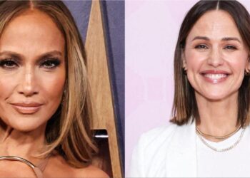 Inside Jennifer Garner And Jennifer Lopez’s Careful Truce