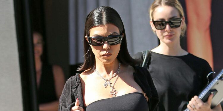 Kourtney Kardashian Goes Makeup Free After Breakup With Botox