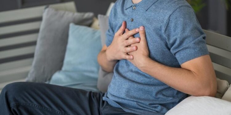 Doctors May Be Missing an Early Heart Warning Window for Men