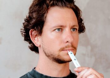 You can now take testosterone tests with a stick, your phone, and some spit