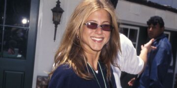Jennifer Aniston’s Iconic ’90s Boots Look Is Trending Again