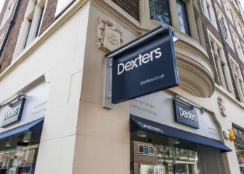 London estate agent Dexters to hoist £500m ‘for sale’ sign | UK News