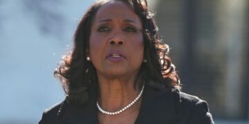 Trump suffers Supreme Court setback in bid to fire Fed governor | Money News