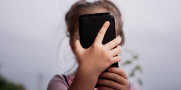 Doctors warn of ‘horrific’ impact of tech and devices on children and young people’s health | Science, Climate & Tech News