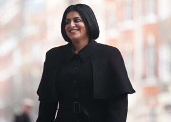 Shabana Mahmood to announce police overhaul – with 999 response targets and cuts to ‘red tape’ | UK News