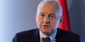 Rolls-Royce hands ‘Turbo Tufan’ multimillion pound annual pay boost | Money News