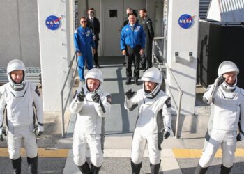 NASA to bring back Crew-11 early from space station : NPR