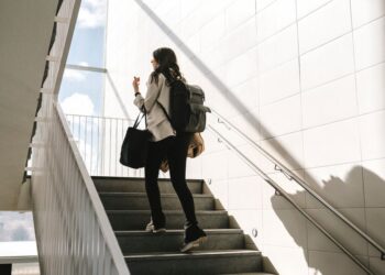 What Does It Mean If You Get Winded From Walking Up Stairs?