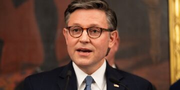 Republicans Dig In On Keeping ICE Agents Masked Up