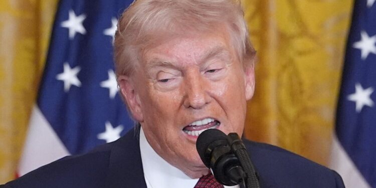 Trump Privately Railed Against 2 GOP Senators Who Criticized His Racist Obama Video: Report