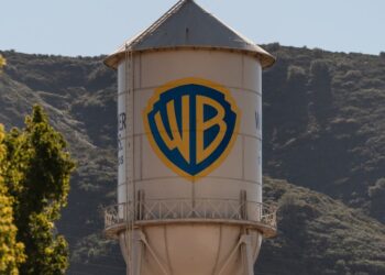 Warner Bros Rejects Paramount’s Latest Offer, But Gives Studio A Week To Negotiate Better Deal
