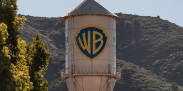Warner Bros Rejects Paramount’s Latest Offer, But Gives Studio A Week To Negotiate Better Deal