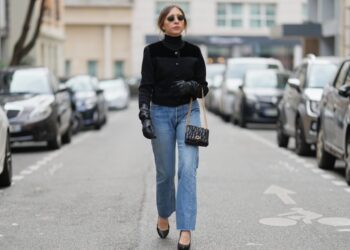 These Comfy Cigarette Jeans Have Secret Stretchy Waistbands