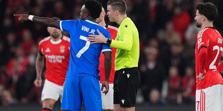 Real Madrid vs Benfica game stopped after Vinicius Junior racism allegation, Champions League, video