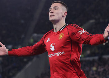 Manchester United beat Everton; Michael Carrick record; Benjamin Sesko highlights