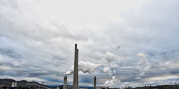 Trump is making coal plants even dirtier as AI demands more energy