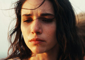 Netflix Is Streaming An Intense 2022 Survival Thriller With A Terrifying Premise