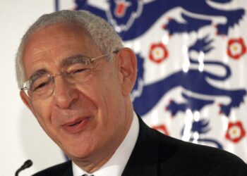 Lord Triesman, ex-Labour minister and FA chairman, dies | Politics News