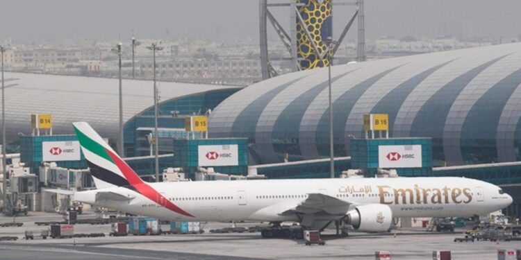 UK-Middle East flights disrupted – as Dubai and Doha airports suspend services | World News