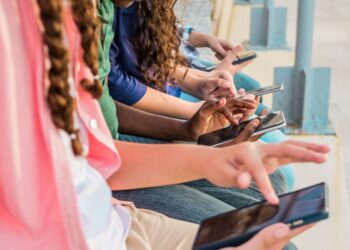 Instagram and YouTube ‘engineer addiction’ in young people, landmark trial hears | Science, Climate & Tech News