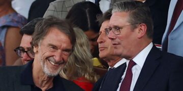 Starmer calls for apology from Man Utd co-owner after ‘offensive’ remarks to Sky News | UK News