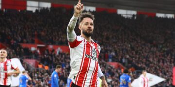 Wolves transfer news: Deadline Day double signing as Adam Armstrong and Angel Gomes complete moves to Molineux | Football News