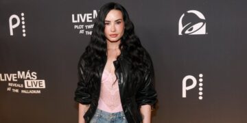Demi Lovato, Benson Boone, and More Stars Turn Up at Taco Bell’s Live Más Live Event at The Palladium in L.A.