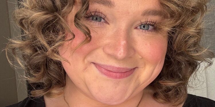 As a Nurse, I Felt Embarrassed To Keep Going To My Doctor With Unexplained Symptoms. Then I Ended Up In The ER With An 8-pound Tumor.