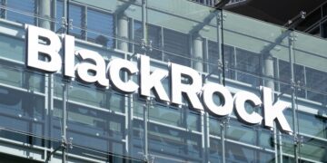 BlackRock Fund Limits Withdrawals As Redemptions Rattle Private Credit