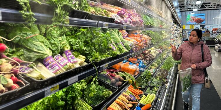 U.S. Economy Grew At Sluggish 0.7% At End Of 2025, Ahead Of Iran War Disruption