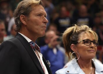 Ex-NHL Star And Current Sarah Palin Beau Blames Team’s Loss On Pride Night