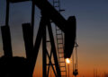 Oil prices top $100 as market braces for long conflict