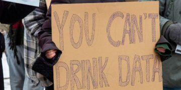 Big Tech Signs White House Data Center Pledge With Good Optics and Little Substance