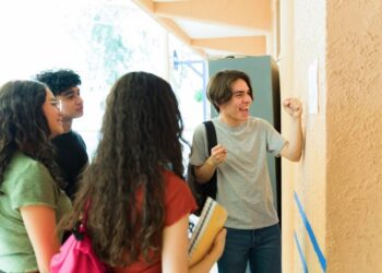 Letting Teens Start School Later Boosts Sleep, Health, and Grades