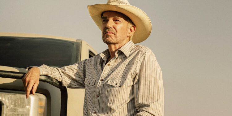 Landman’s Billy Bob Thornton Fought A Giant Grizzly Bear In Overlooked Horror Movie