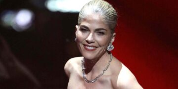 Selma Blair Records Music For Son Amid MS Battle, Fears Losing Voice